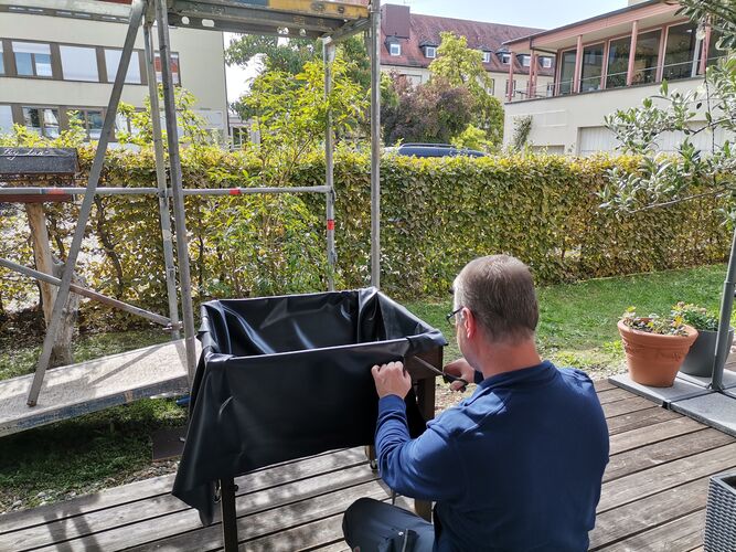 Gartenumgestaltung_ Erneuerung der Hochbeete 2